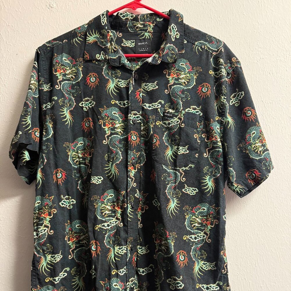 RVCA Men's Dragon Short Sleeve Button Shirt, Cotton Blend, Size: Lg, Good Cond